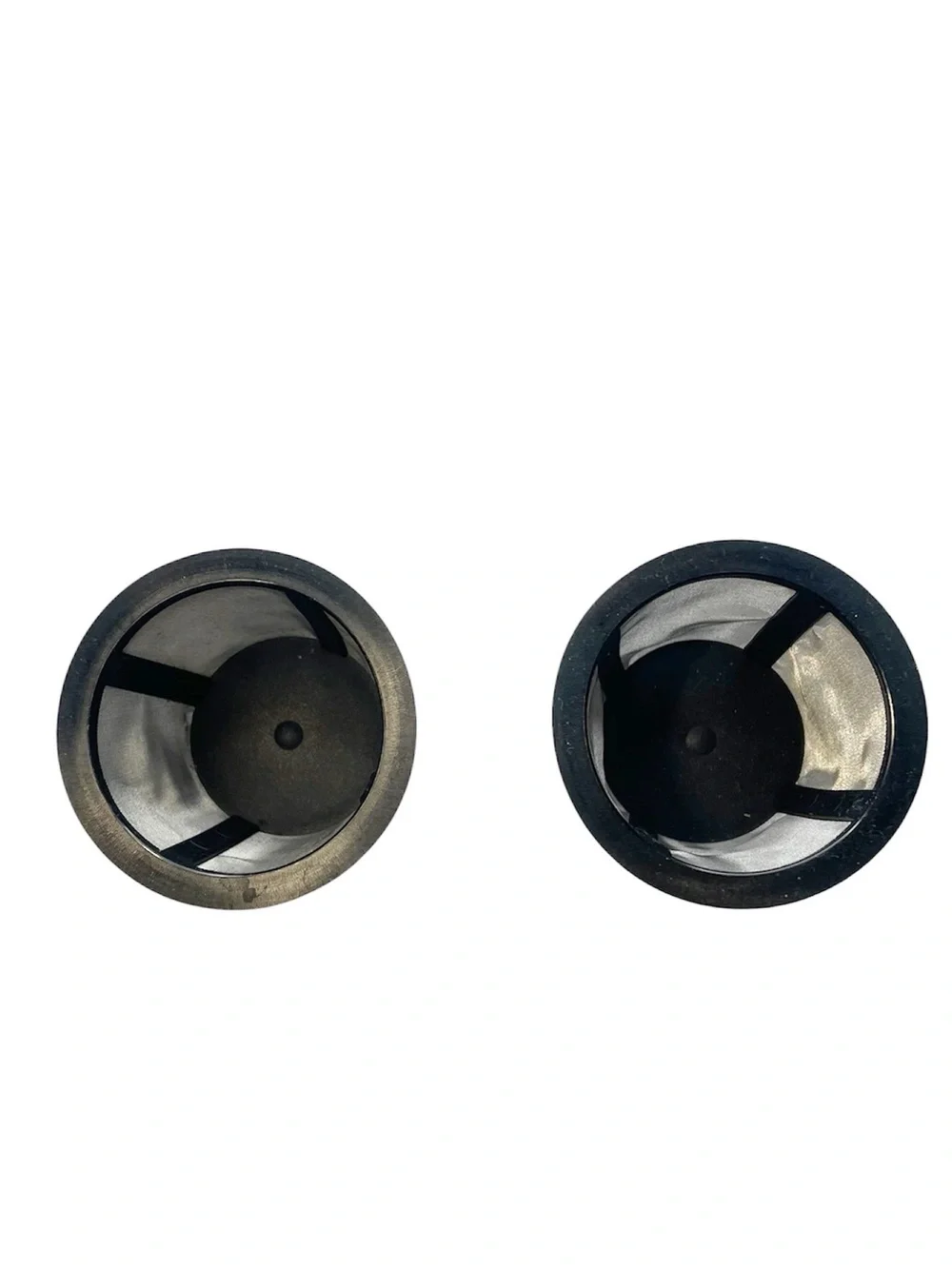 Two (2) Keurig K Cup Resusable Coffee Pods Mesh and Plastic Holds Ground Beans